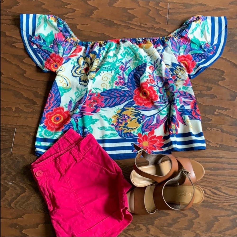 Flying Tomato off the shoulder shirt